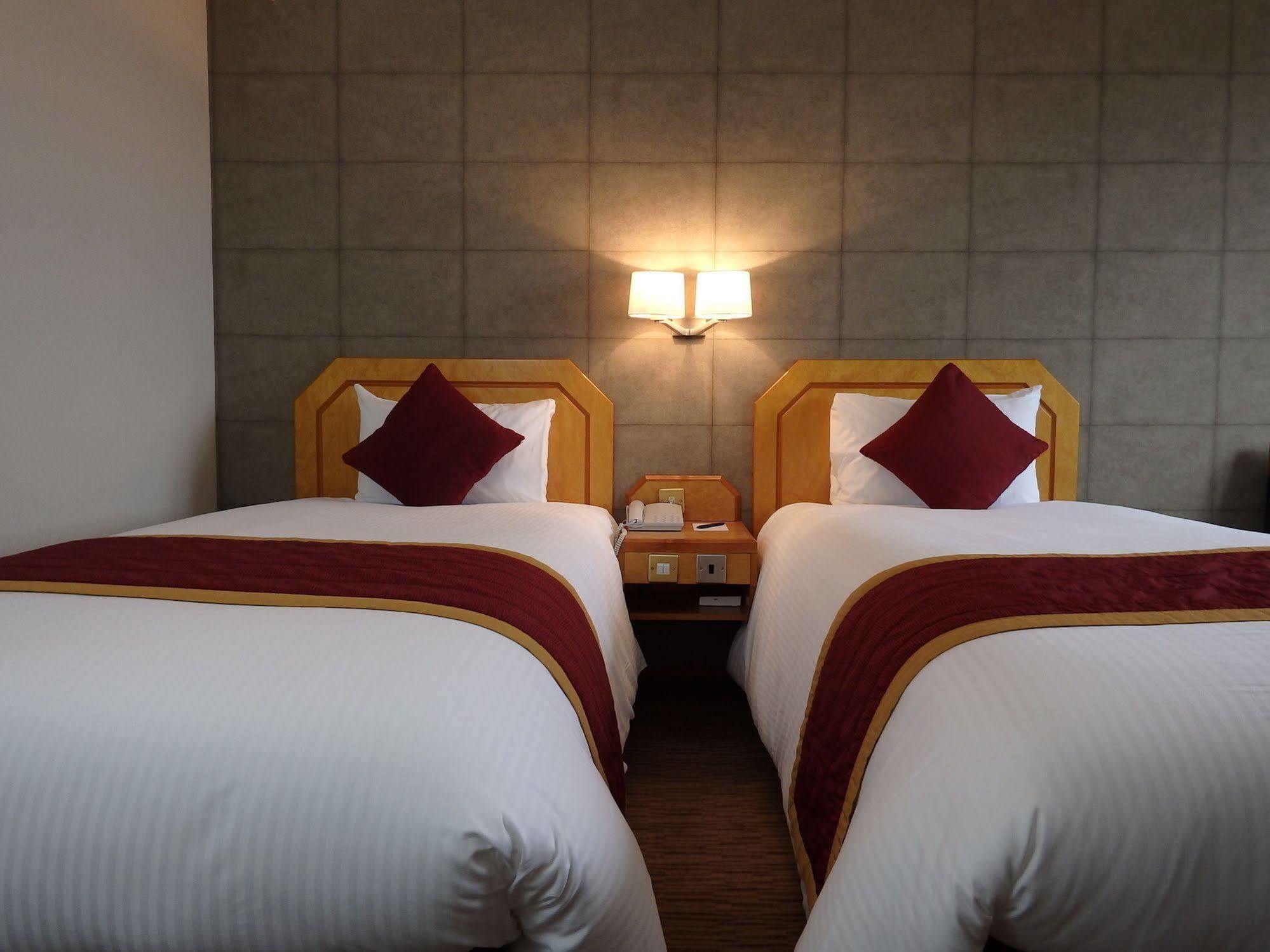 Copthorne Hotel Плаймаут Экстерьер фото